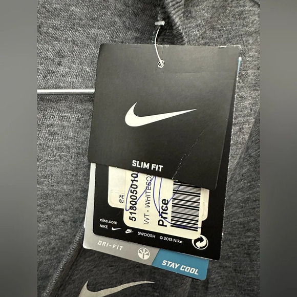 Nike V-neck Dri-Fit Chicago White Sox Gray Short Sleeve V Neck T-Shirt Med NWT - Picture 4 of 6